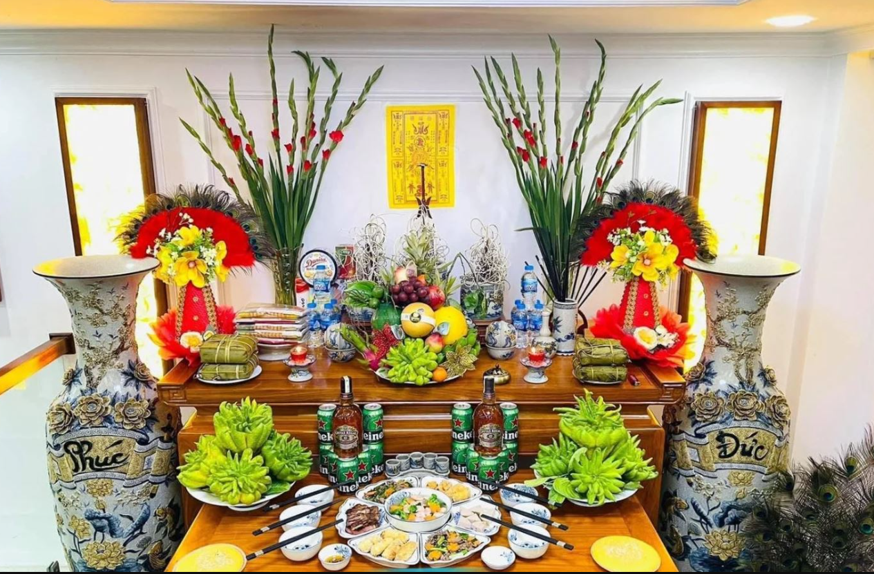 Bao sái và dọn dẹp bàn thờ Tháng Chạp